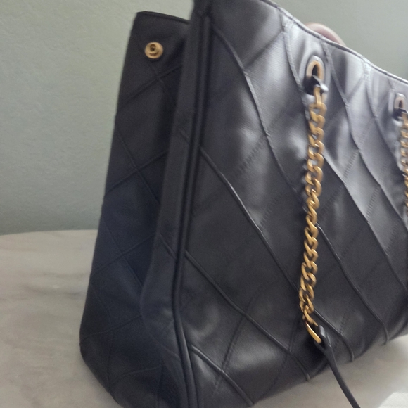 Quince Italian Black Leather Diamond Stitch Tote - Picture 8 of 13